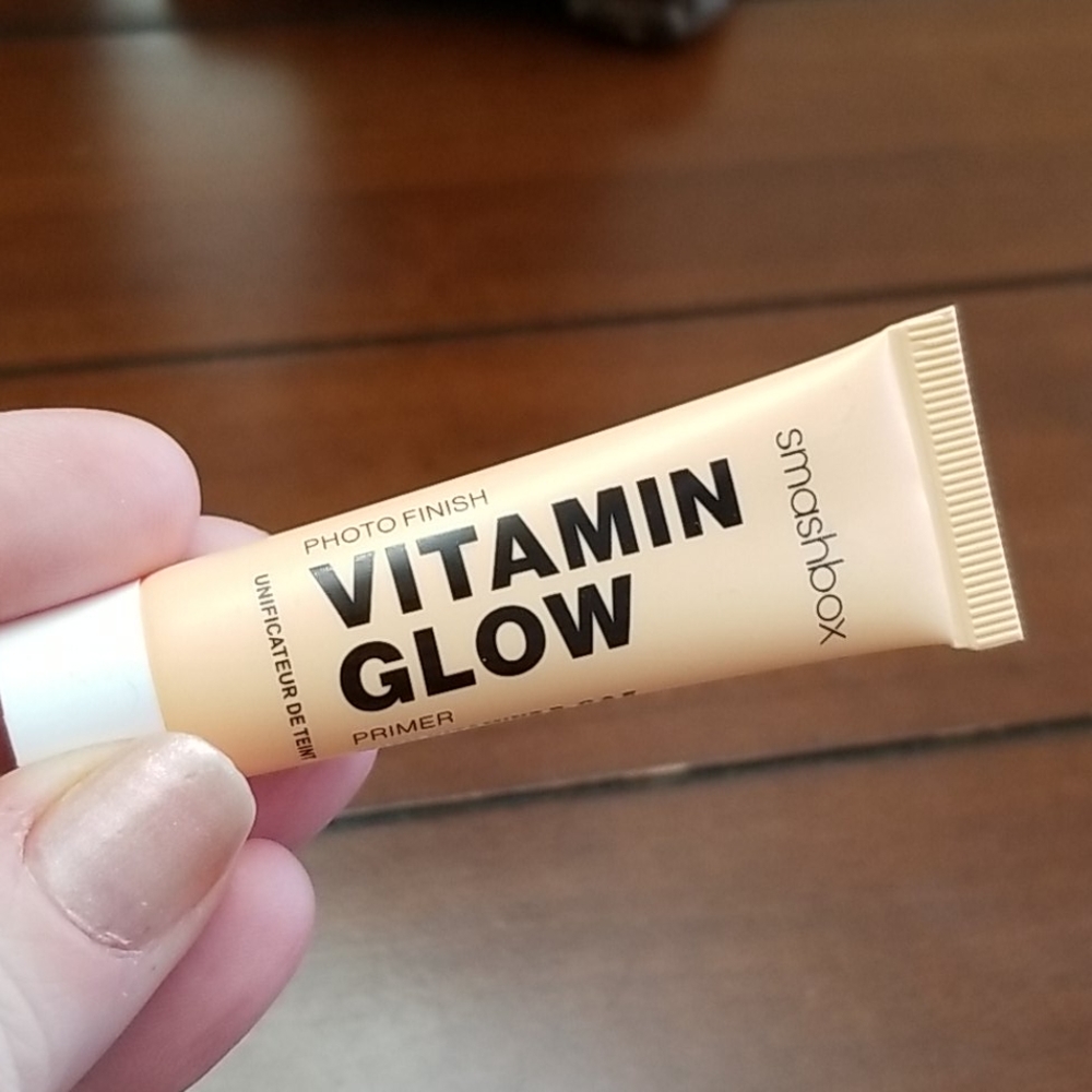 🎉 SMASHBOX VITAMIN GLOW